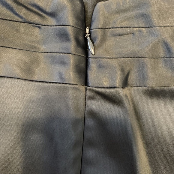 White House Black Market Black Acetate Straight Pencil Skirt Women's Size 00 - Picture 9 of 11